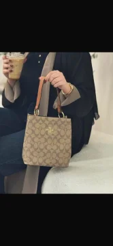 شنطة Coach second