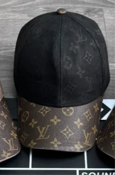 طاقية Louis Vuitton